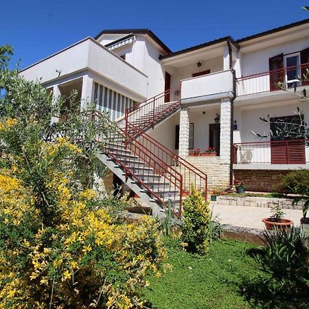 Apartment In Porec/Istrien 37093 외부 사진